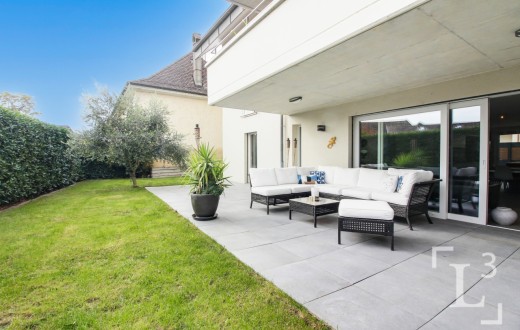 Standing! 4.5-room flat with private garden
